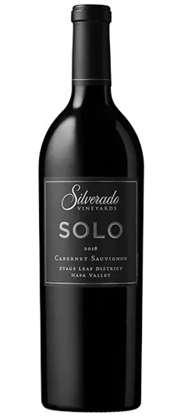 solo cabernet sauvignon 2018 stags leap district bottle shot